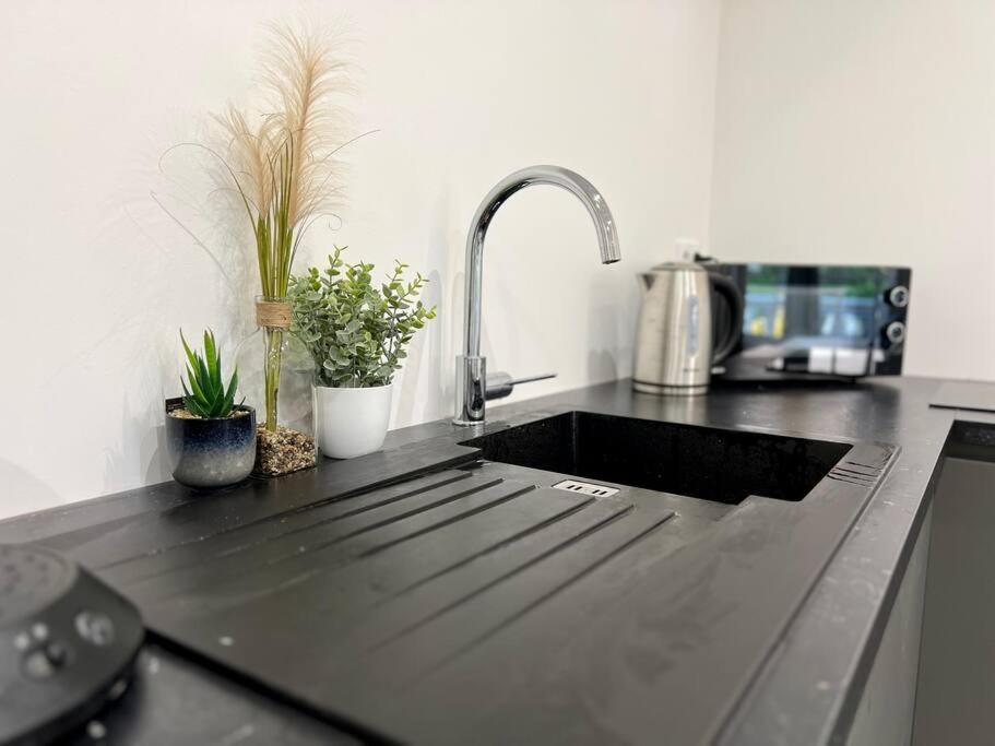 Appartement Elegant Proche Rer/ Cdg / Parc Des Expos เซวรอง ภายนอก รูปภาพ